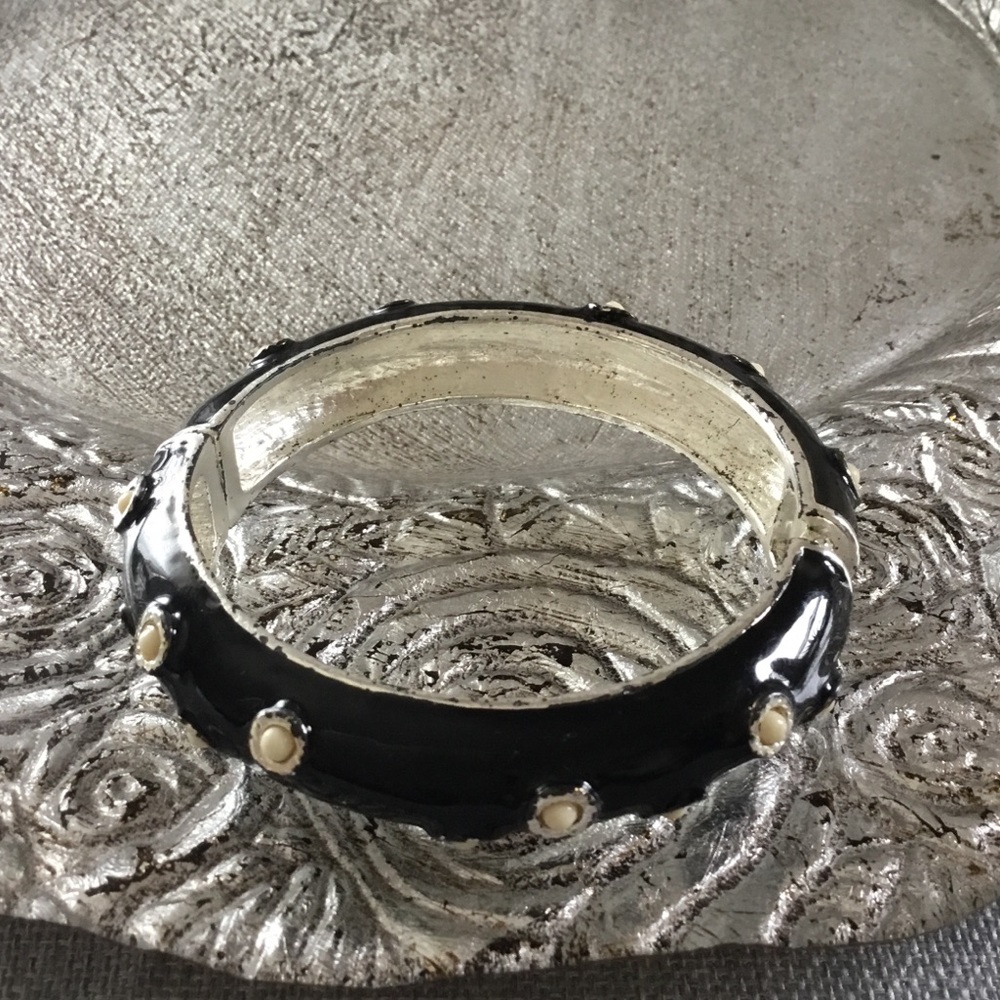 ANN TALYOR LOFT BANDLE BRACELET NWOT